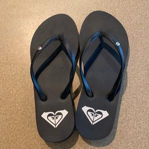 roxy kids flip flops